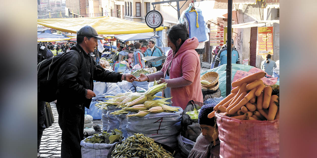 El plan de emergencia para garantizar los alimentos se activará a partir de hoy.  | Foto: Jorge Mamani