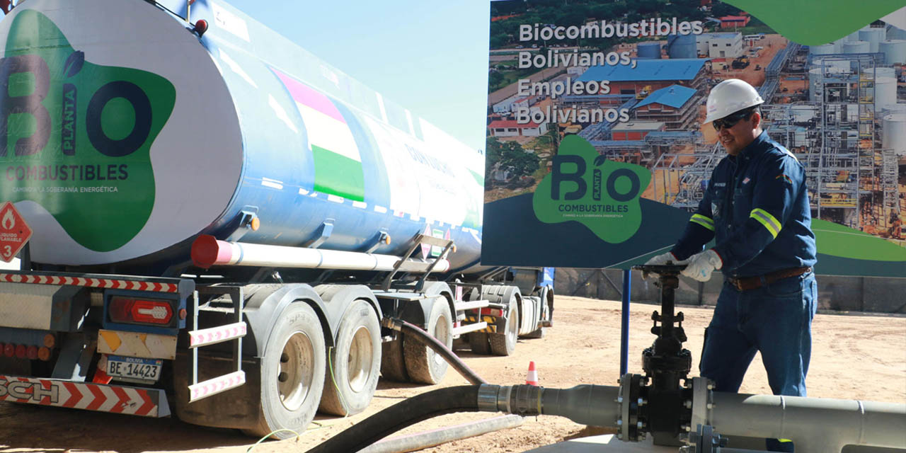 La Planta de Biodiésel I en Santa Cruz inició operaciones en marzo de este año. Foto: MHyE