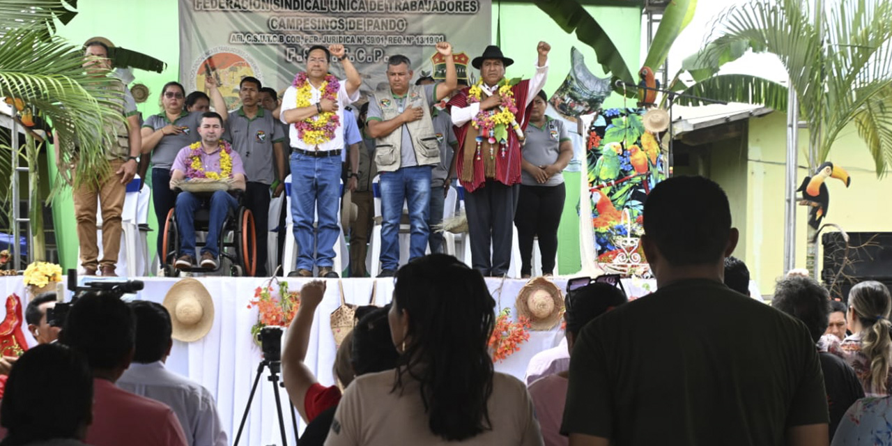 El presidente Luis Arce participa en el XL aniversario de la Federación Sindical Única de Trabajadores de Pando. | Foto: Presidencia