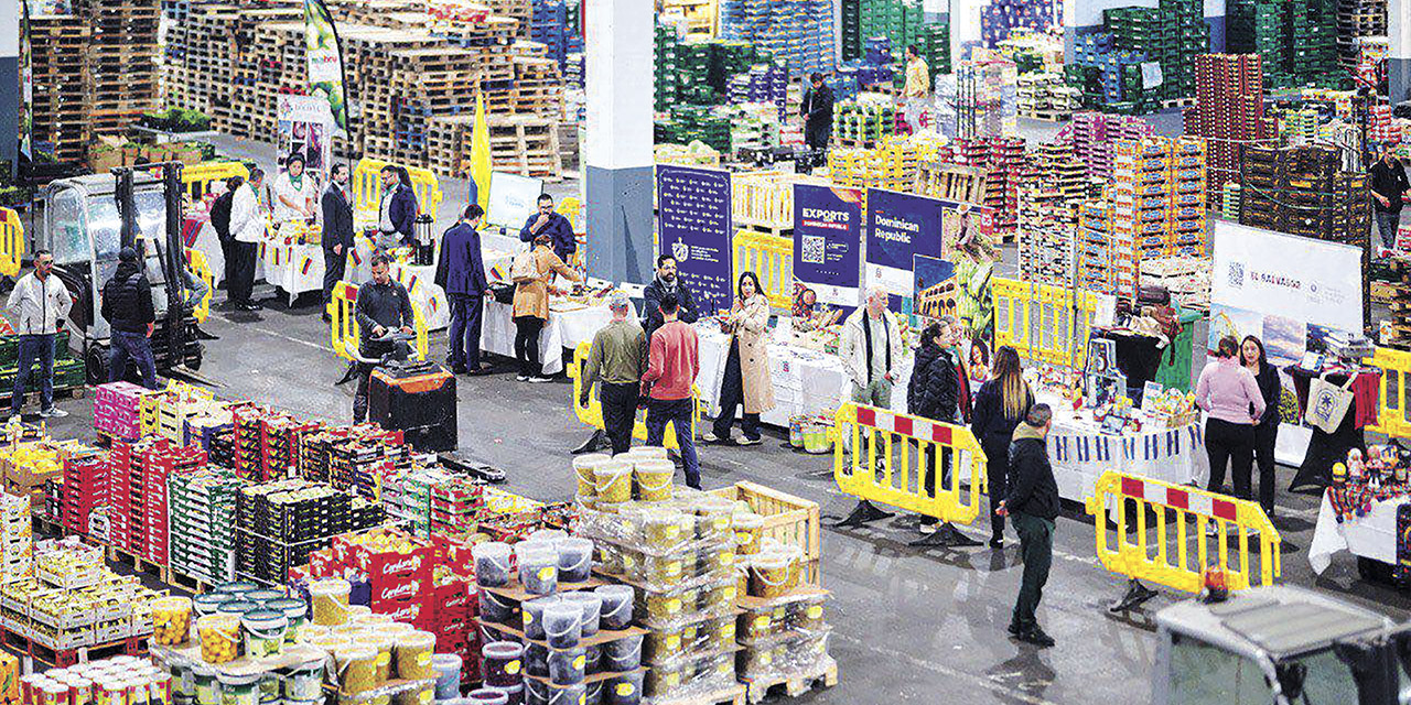 Esta feria en Bélgica tiene dimensiones colosales para la exposición de productos de 11 países.  | Foto: MRE