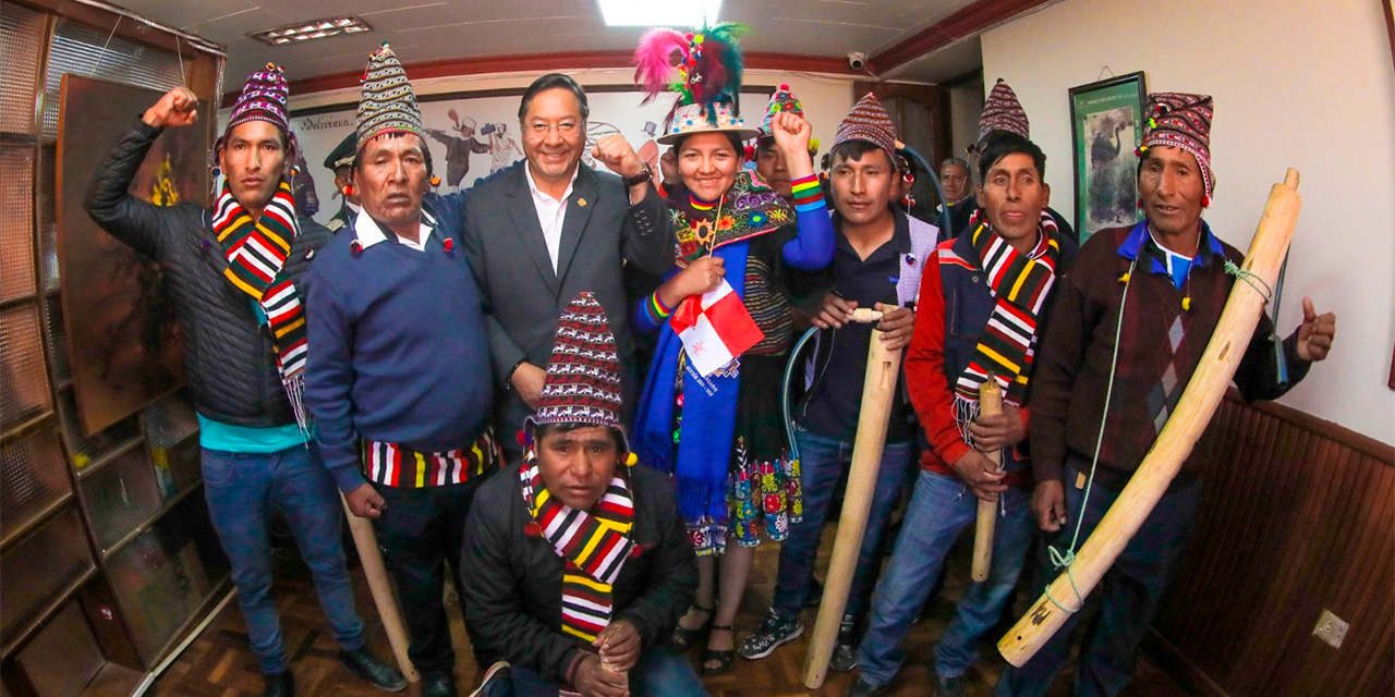 Homenaje a los 214 años de la gesta libertaria de Potosí. Fotos: Presidencia  