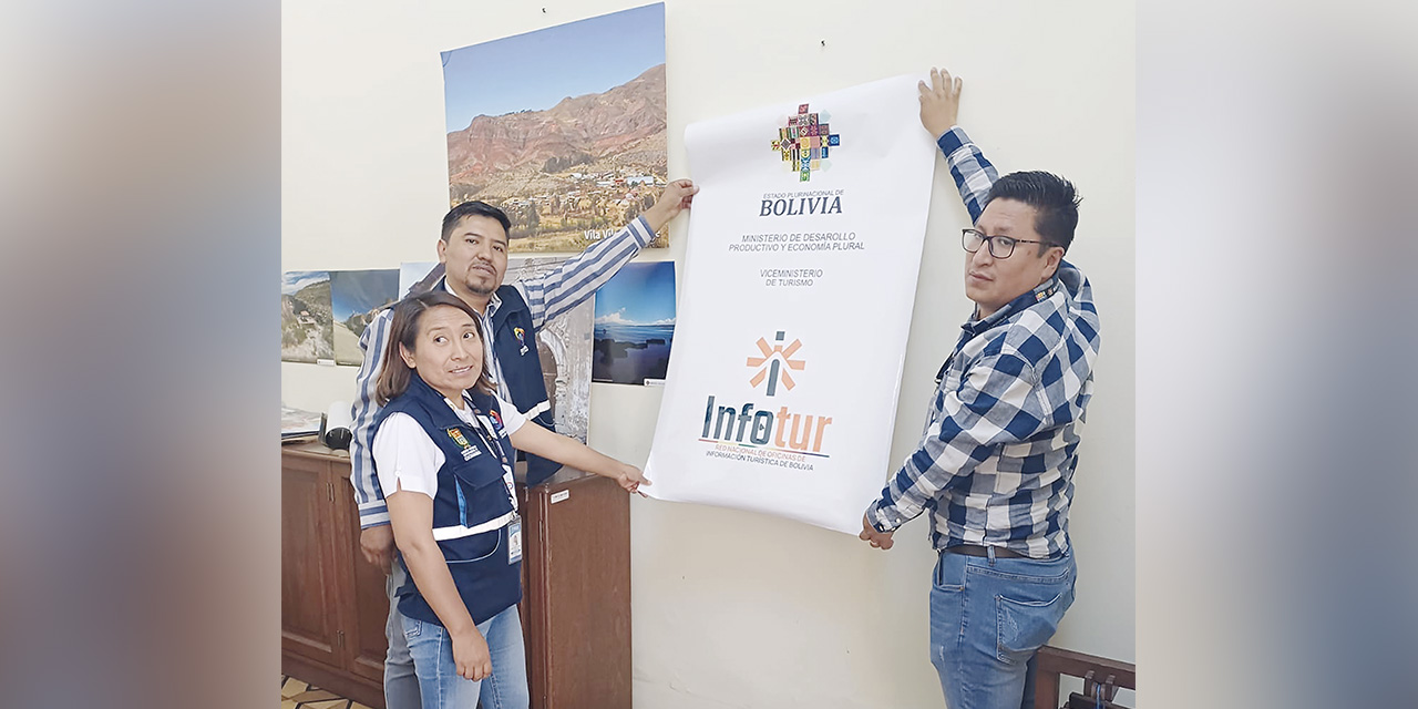 La inauguración de un nuevo centro de información turística en Cochabamba.  | Foto: Viceministerio de Turismo