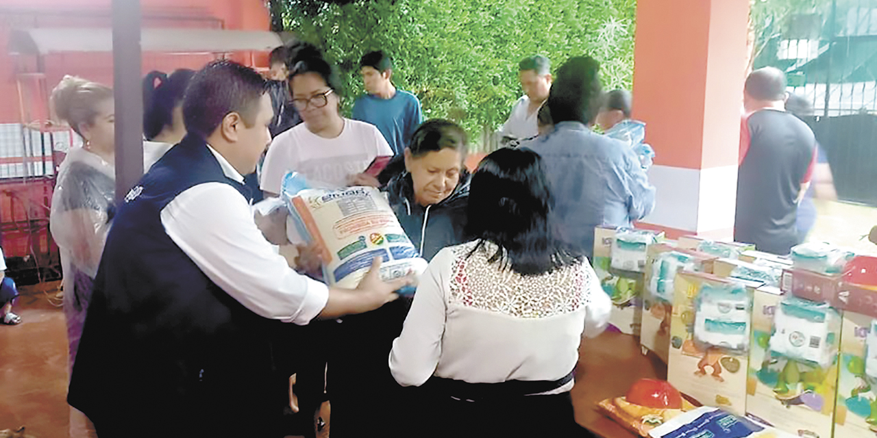 Emapa entrega el arroz a precio subvencionado en Santa Cruz. 