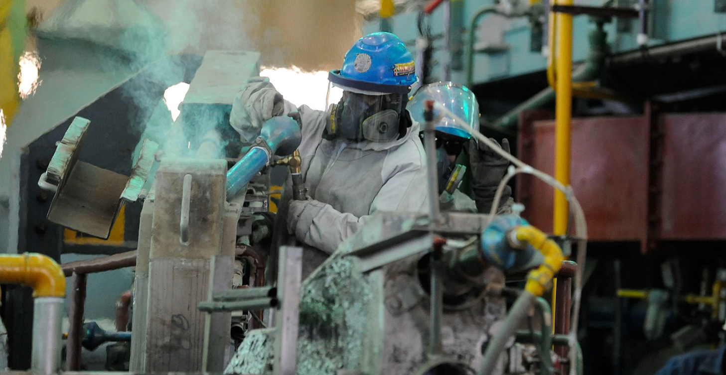 Parte del proceso de tratamiento de metales en la EMK. Foto: Bolivia minera