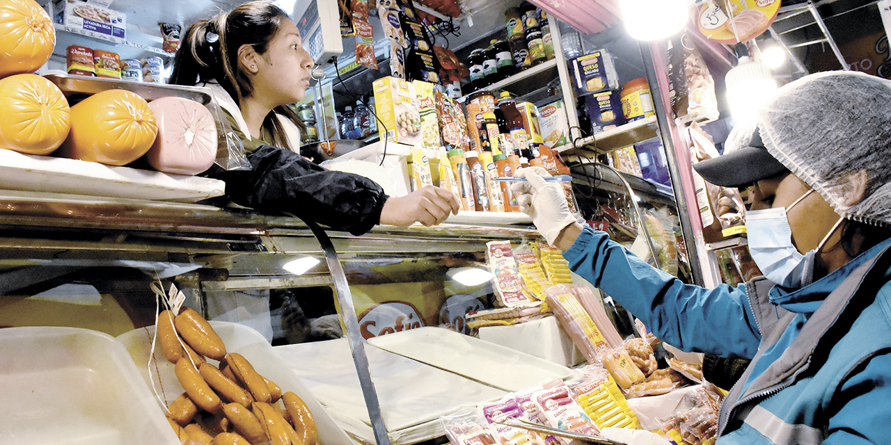 Las alcaldías y las gobernaciones deben comprometerse con los controles en los mercados.