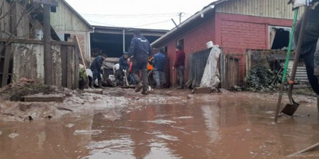 Tormentas dejan dos fallecidos y cuatro desaparecidos en sur de Chile