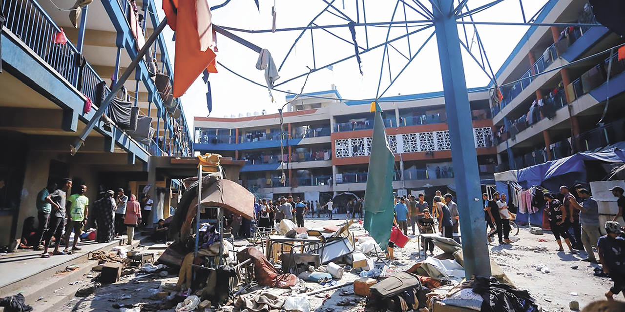 Estado de una escuela en Gaza luego de un bombardeo israelí.