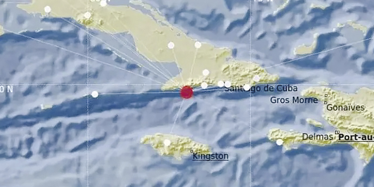 Los cubanos reportaron algunos daños en casas y edificios por el potente sismo que se registró el domingo.