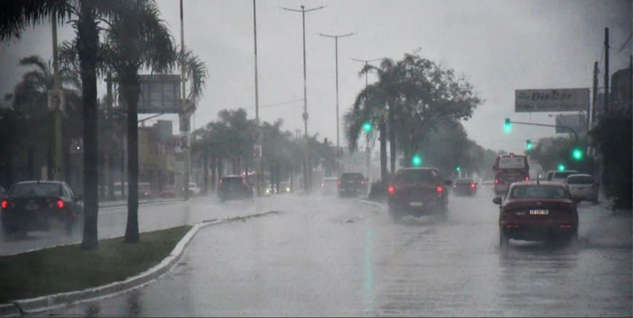 Intensa lluvia en Santa Cruz. Foto RRSS