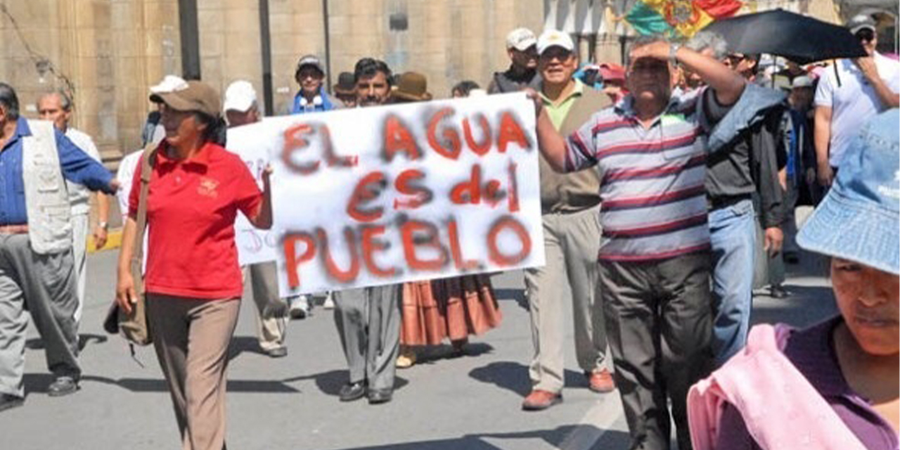 El 4 de abril de 2000 inició la Guerra del Agua, en Cochabamba. (Foto: ABI)