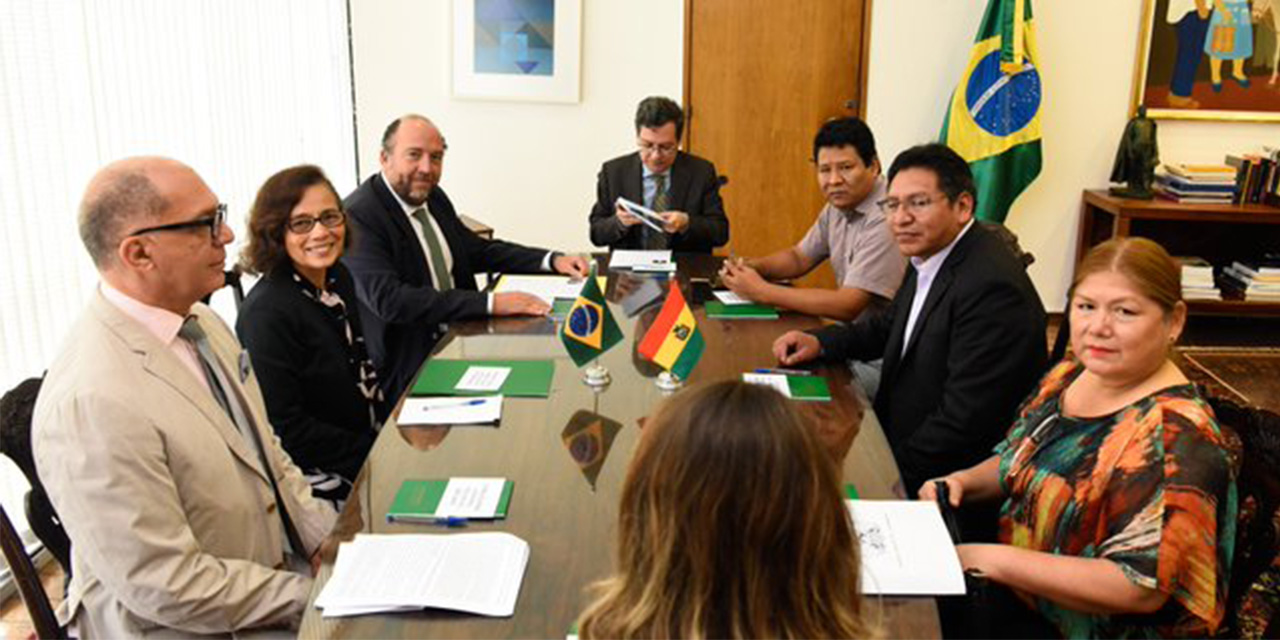 Bolivia y Brasil se reúnen para abordar temas de interés bilateral