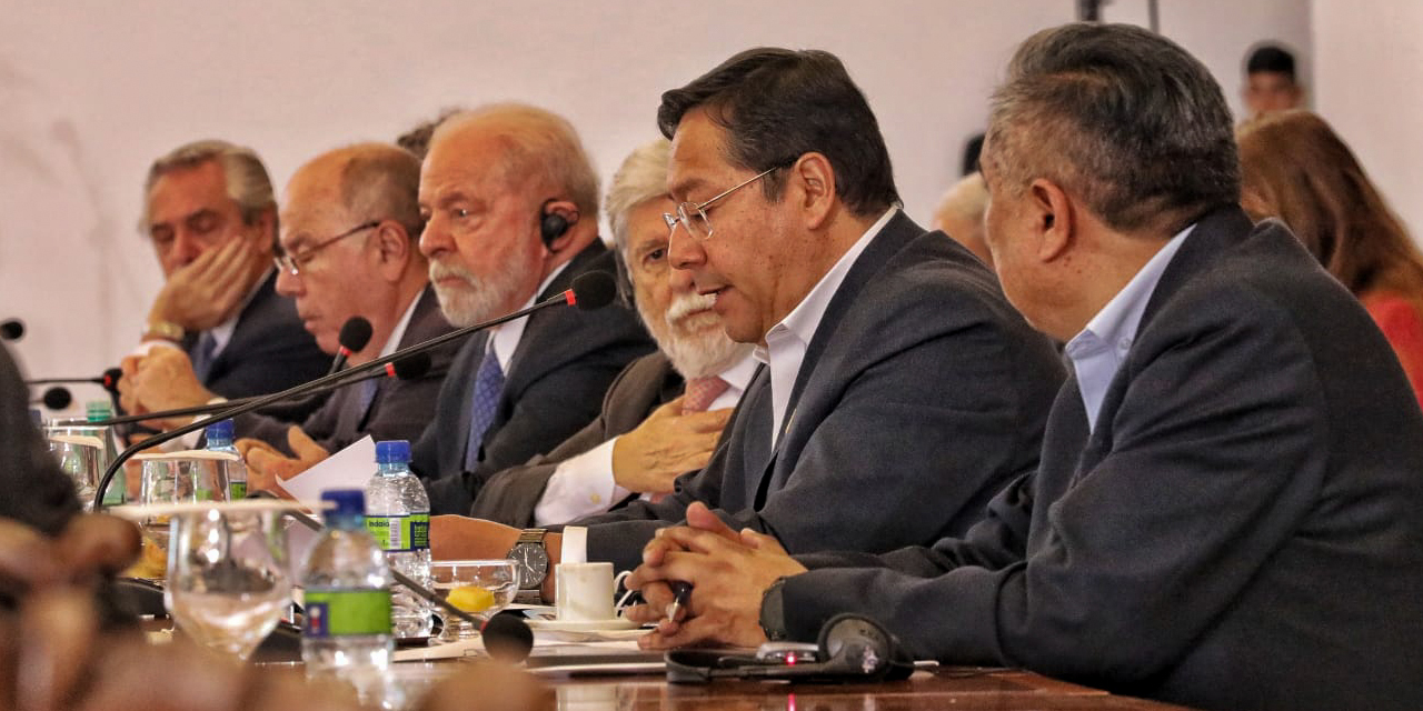 El presidente Luis Arce en su intervención en Brasilia.