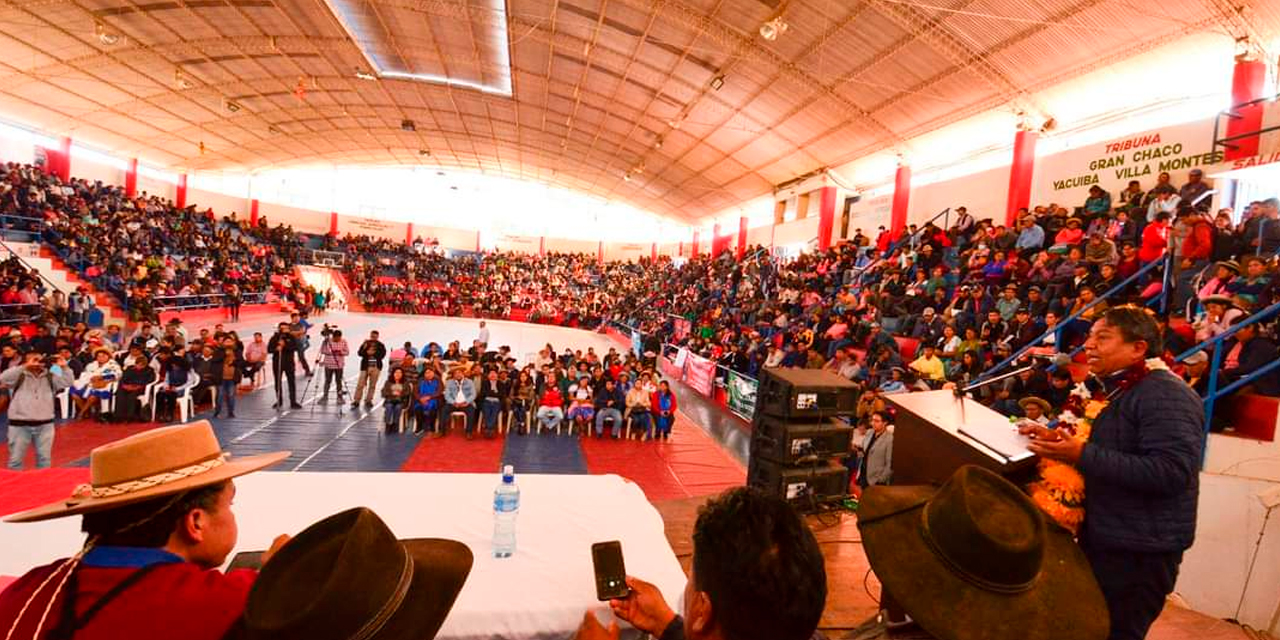 El vicepresidente David Choquehuanca en el XVII Congreso Orgánico Departamental de la Federación Sindical Única de Comunidades Campesinas de Tarija (F.S.U.C.C.T.). Foto: VEP