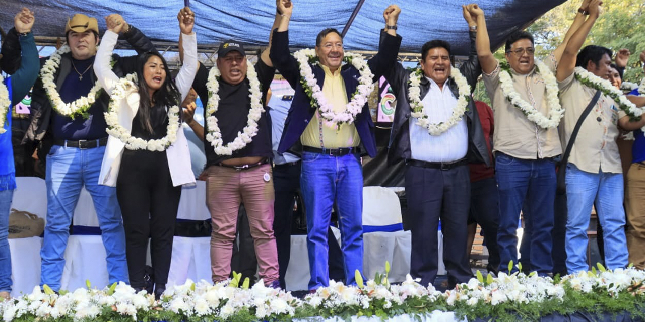 El mandatario Luis Arce en el aniversario de los interculturales en Santa Cruz. (Foto: Presidencia)