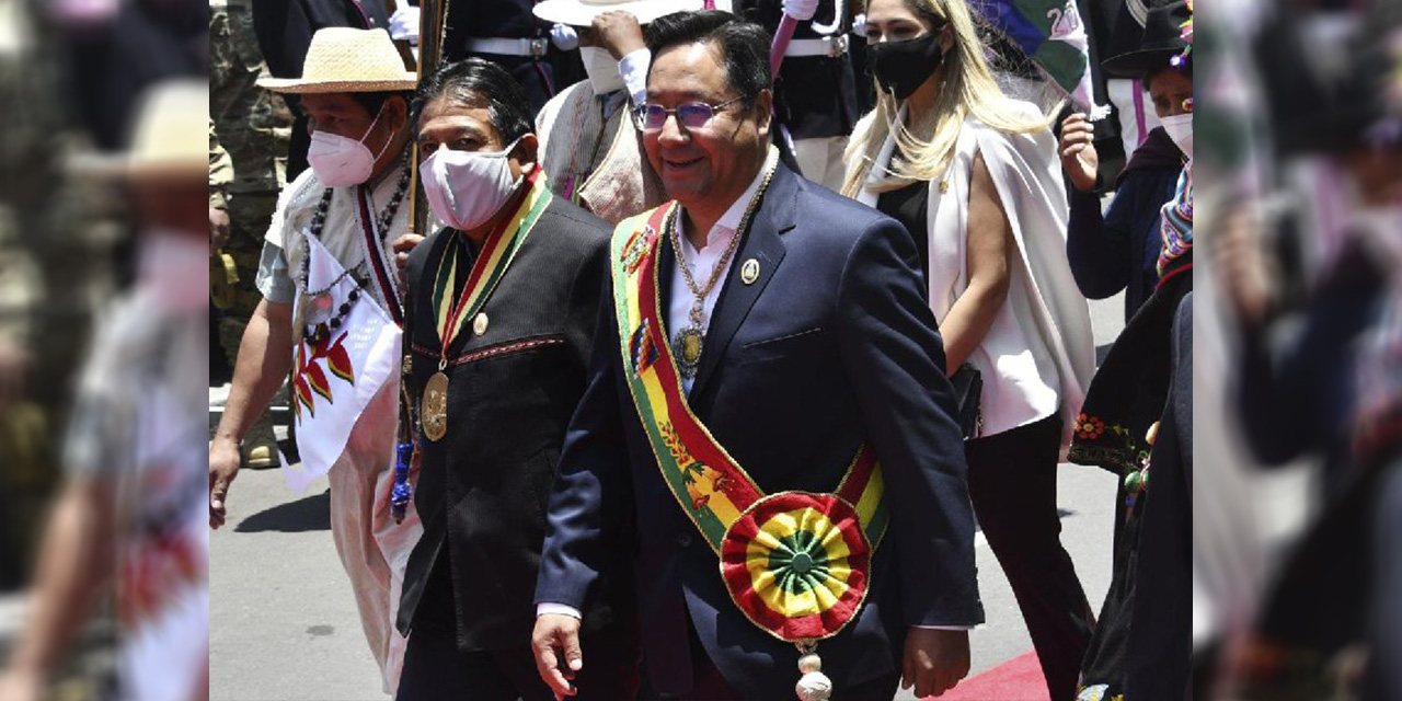 Actos centrales por los 198 años de independencia de Bolivia se realizarán en Sucre 