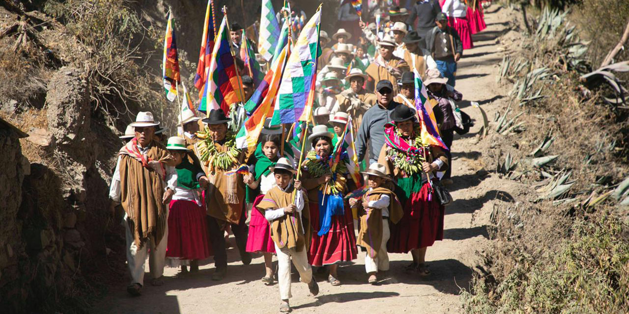 El presidente en Ejercicio del Estado Plurinacional de Bolivia, David Choquehuanca, participó de la conmemoración del natalicio de Bartolina Sisa. | Foto: Vicepresidencia