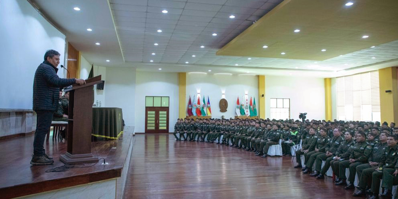 Conferencia magistral del vicepresidente David Choquehuanca. (Foto: Vicepresidencia)