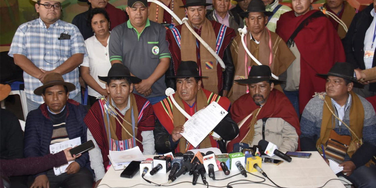 CSUTCB rechaza postura intransigente de facción campesina y llama a la reflexión y a la unidad