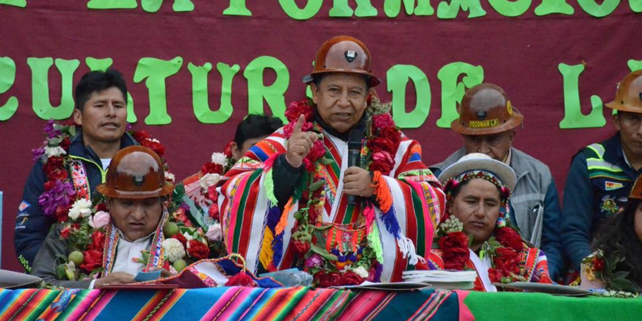 El Vicepresidente durante el acto de inauguración de la Escuela Integral.