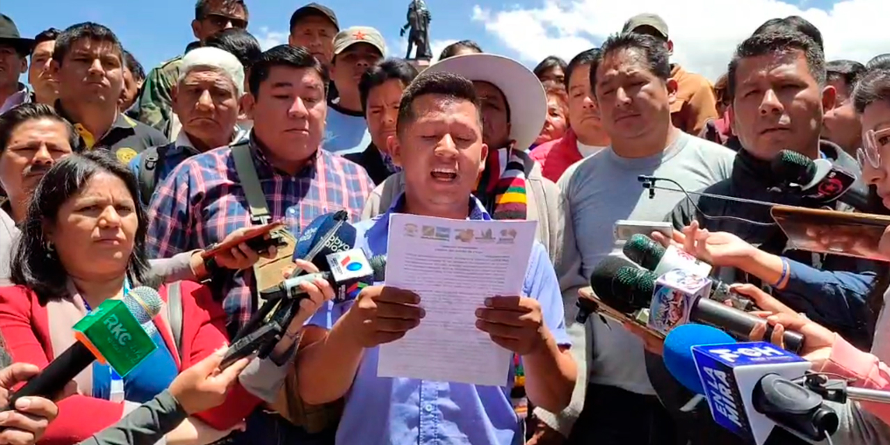 Conferencia de prensa de los dirigentes de las organizaciones sociales que responden al expresidente Evo Morales.