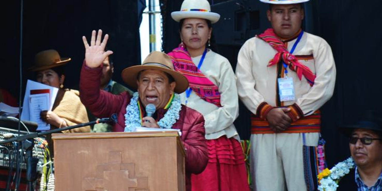 El vicepresidente David Choquehuanca, en el festival de cultura en la provincia Omasuyos, La Paz. Foto: Vicepresidencia.