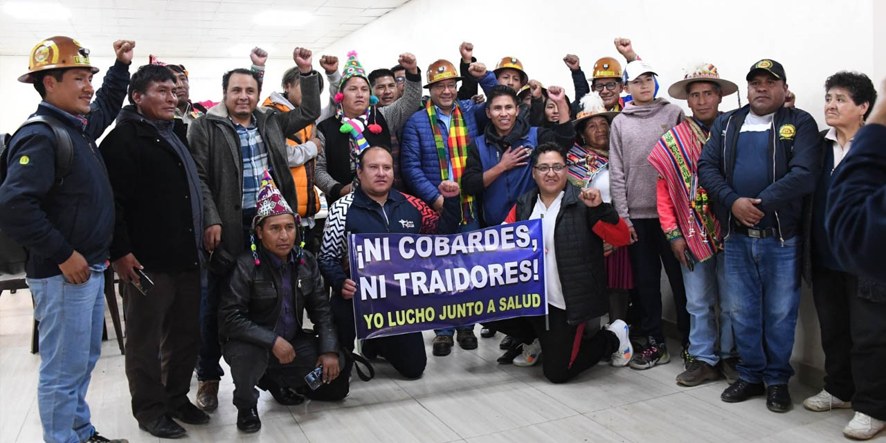 El Jefe de Estado, junto a sectores de Potosí. | Foto: Presidencia