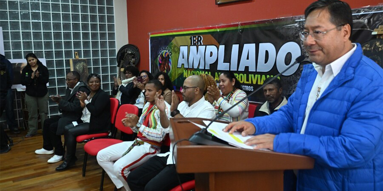 El presidente Arce en el Primer Ampliado Nacional del Pueblo Afroboliviano.