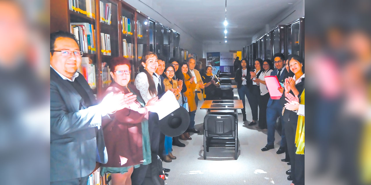 Acto de reapertura de la biblioteca especializada. Foto: Cancillería