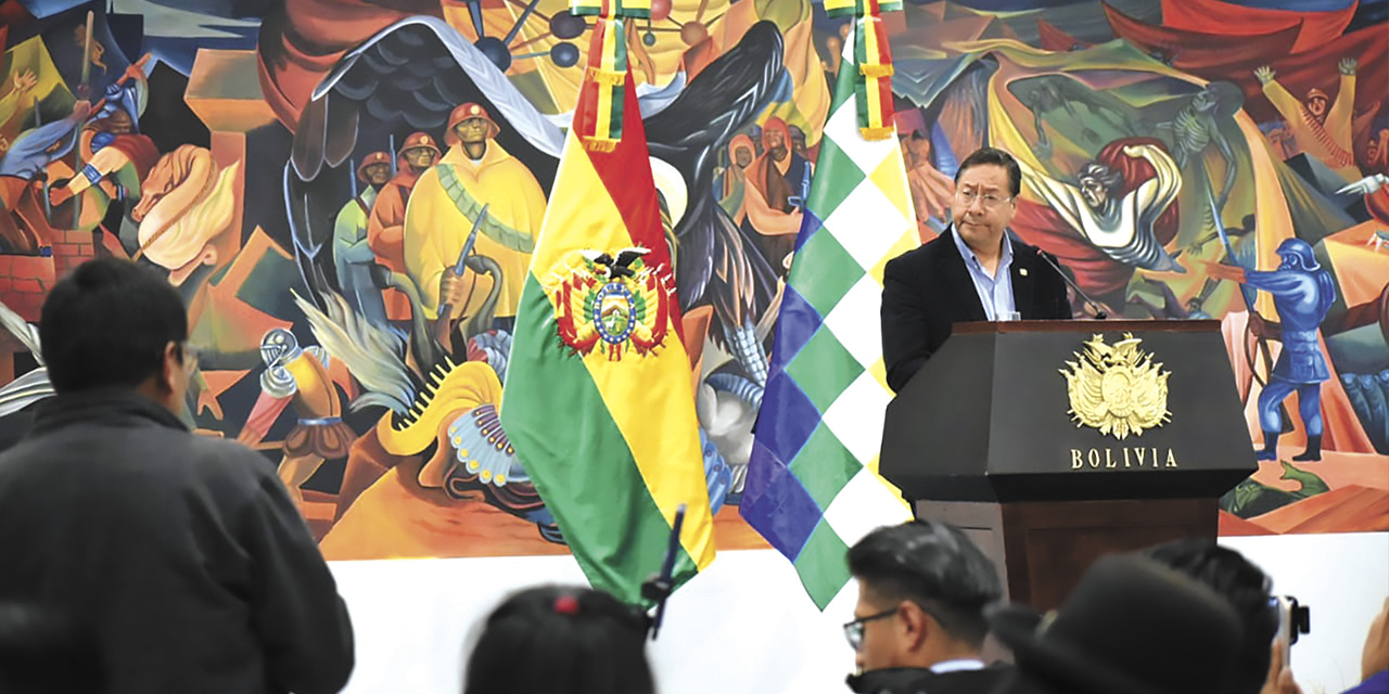 El presidente Luis Arce en conferencia de prensa, ayer en la Casa Grande del Pueblo, La Paz. | Foto: Gustavo Ticona