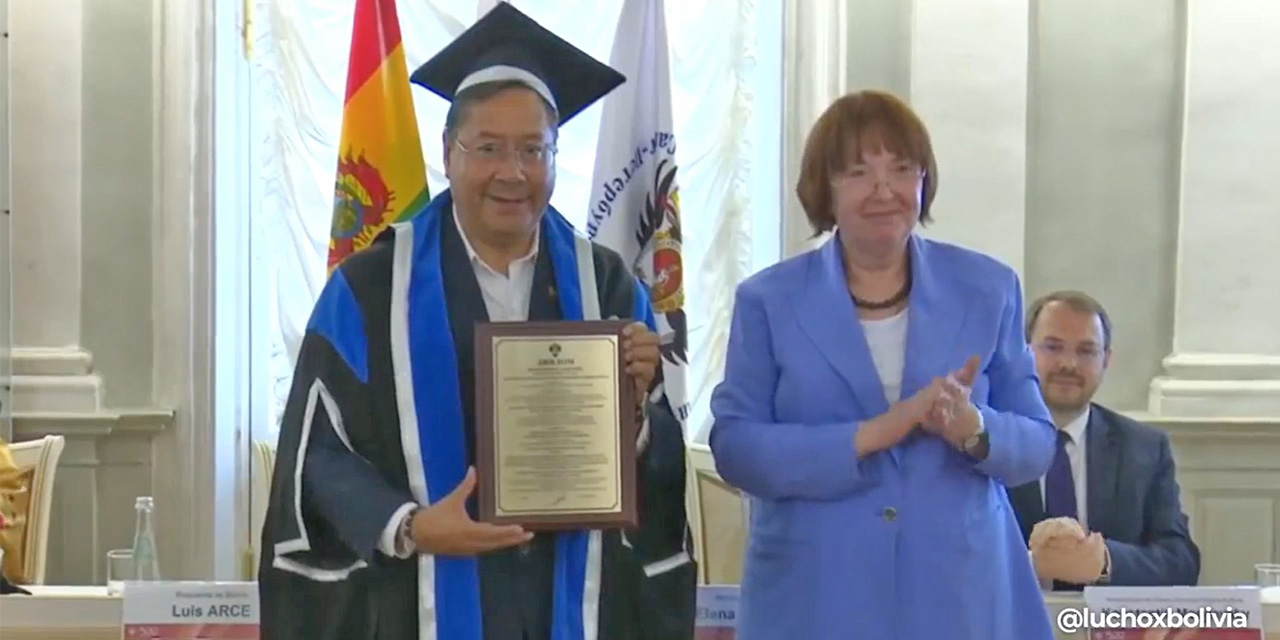 Presidente Arce recibe título Honoris Causa de la Universidad Estatal de San Petersburgo