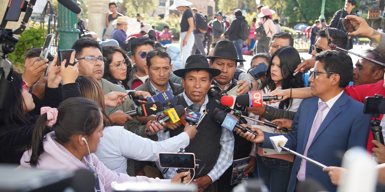 El representante de la Comisión Política de la Confederación Sindical Única de Trabajadores Campesinos de Bolivia (Csutcb), Hugo Casilla. Foto: Archivo