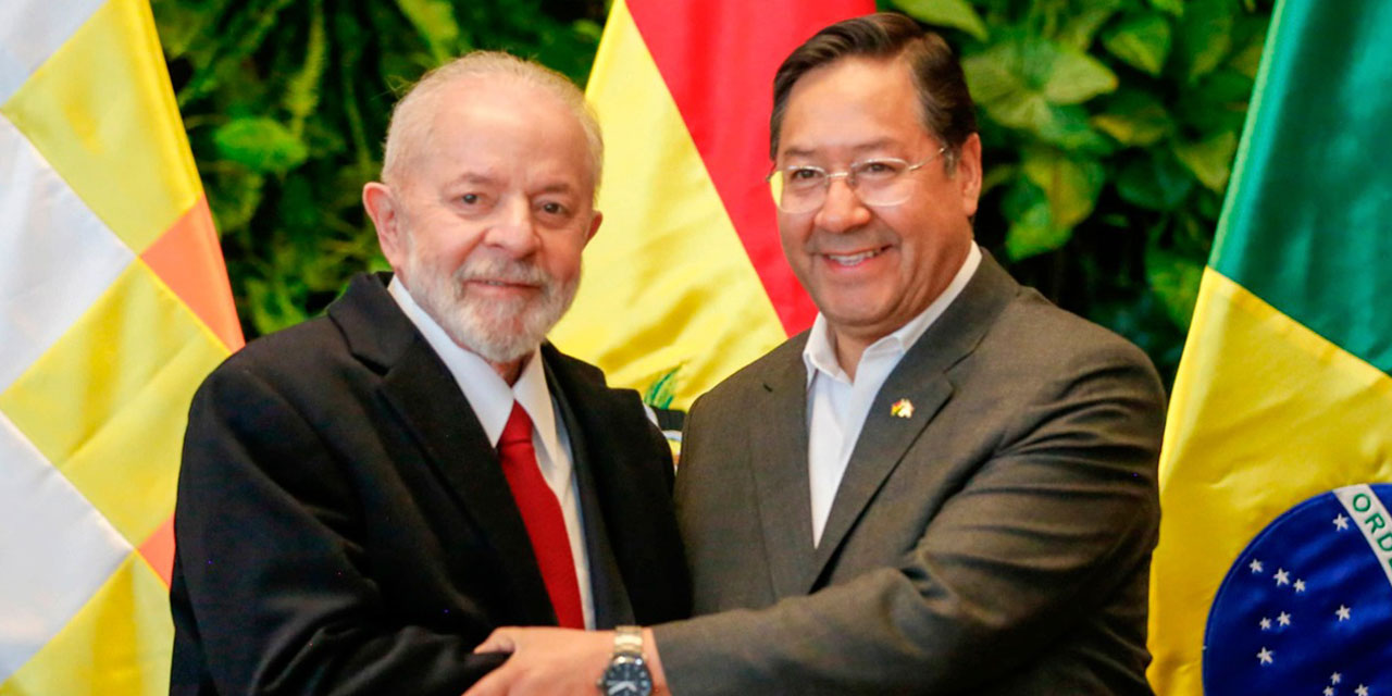 Los presidentes de Brasil, Luiz Inacio Lula da Silva, y de Bolivia, Luis Arce, el pasado julio en la ciudad de Santa Cruz de la Sierra. Foto Presidencia