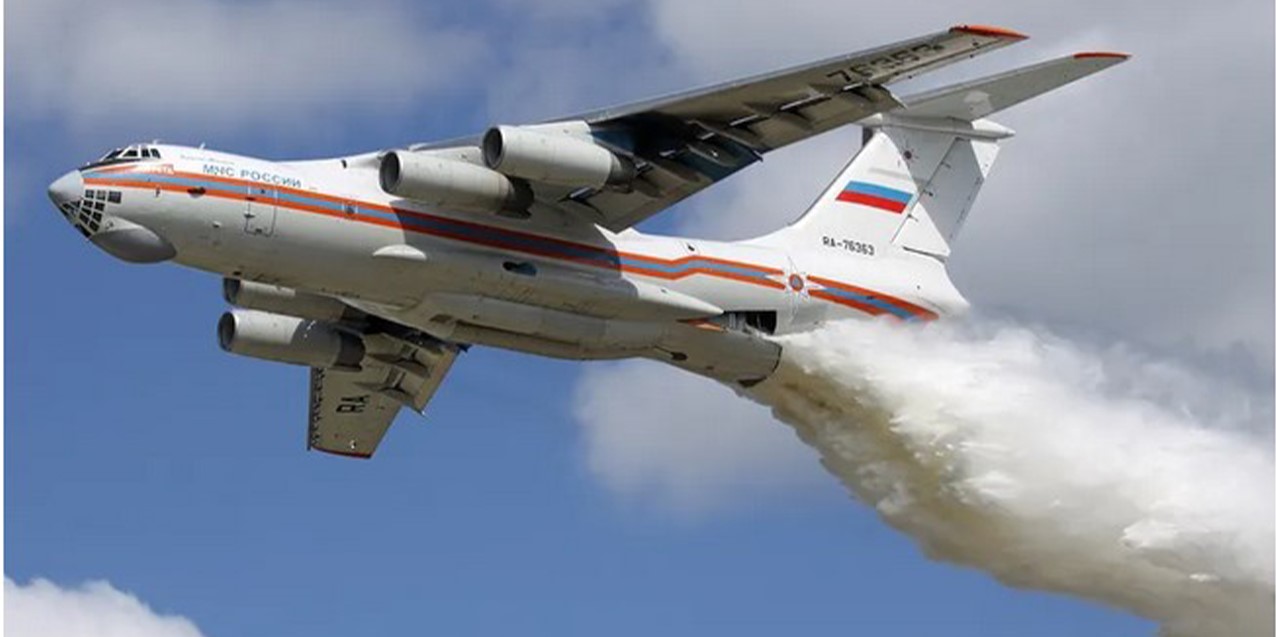 El avión ruso Ilyushin II-76 combatió el fuego en el sur de Chile. Foto RRSS