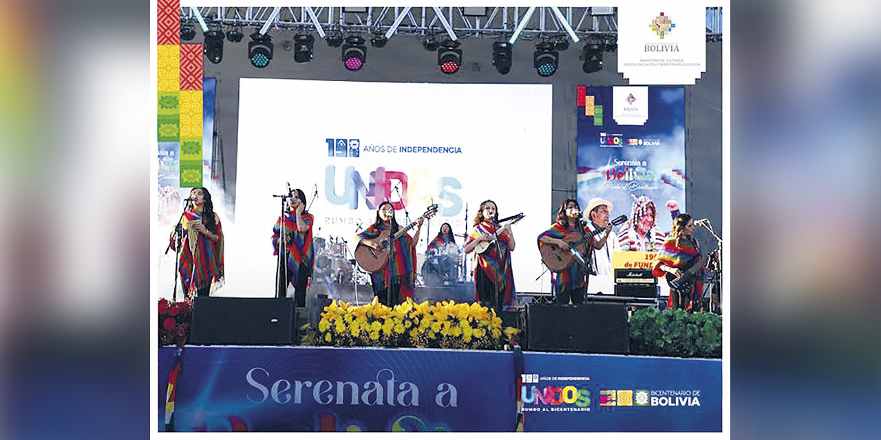 Serenata del año pasado en la capital del Estado. | Foto: Culturas