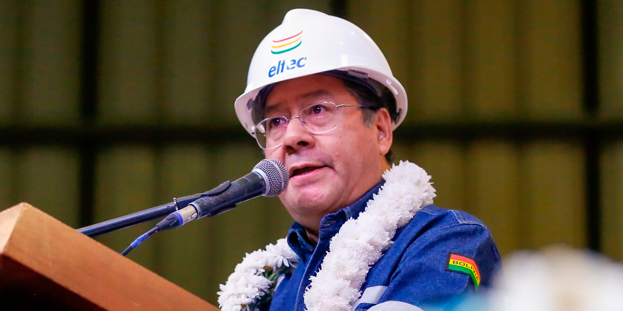 El presidente Luis Arce en el acto de Ende en Cochabamba. Foto: Presidencia