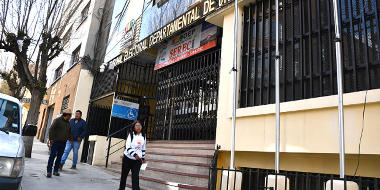 Las oficinas del Tribunal Electoral Departamental (TED) de Oruro. Foto: Fuente Directa