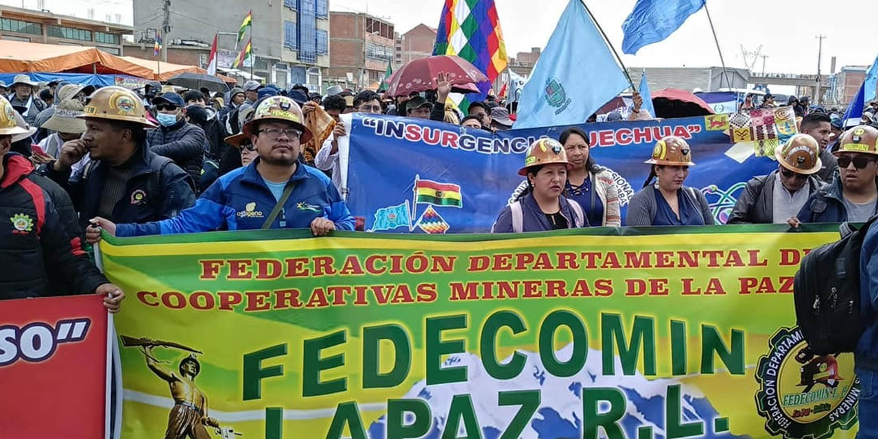 Cooperativas mineras concentradas en la zona de Ventilla. Foto: Radio Fedecomin