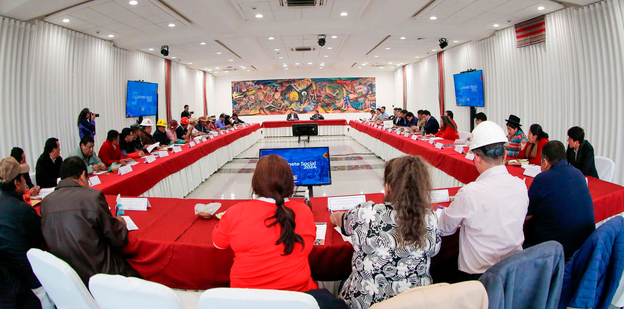 La quinta sesión del Gabinete Social presidido por el presidente Luis Arce. Foto: Facebook Lucho Arce