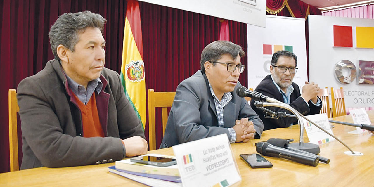 Vocales del TED de Oruro.