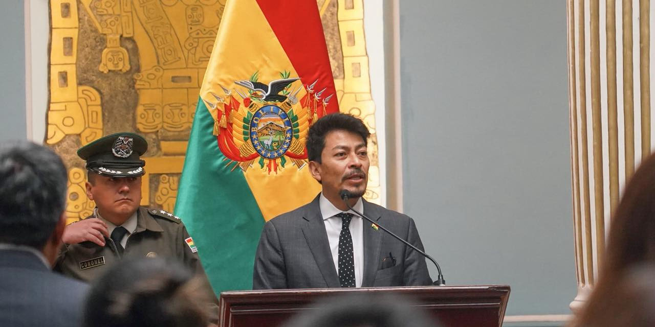 Cancillería reafirma transparencia institucional y garantiza fin de cobros indebidos a servidores públicos