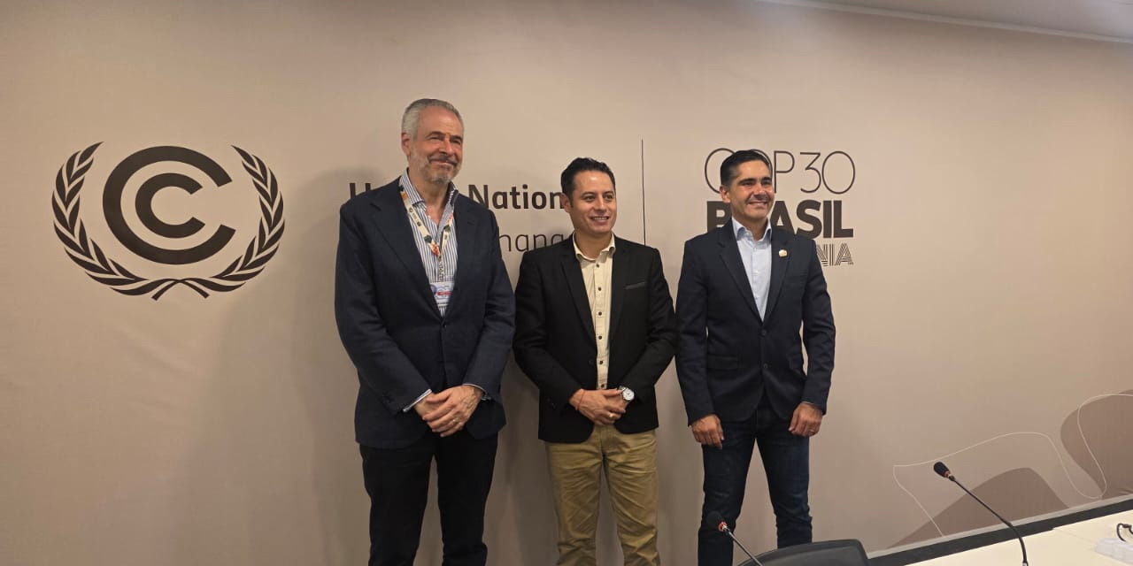 Vicepresidente Lara y ministro Justiniano se reúnen con el presidente designado de la COP 30 en Brasil