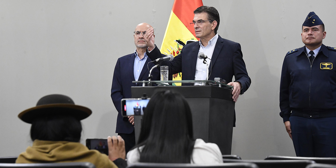 Presidente Paz denuncia que la “autopsia al Estado” revela un posible robo de más $us 15.000 millones 