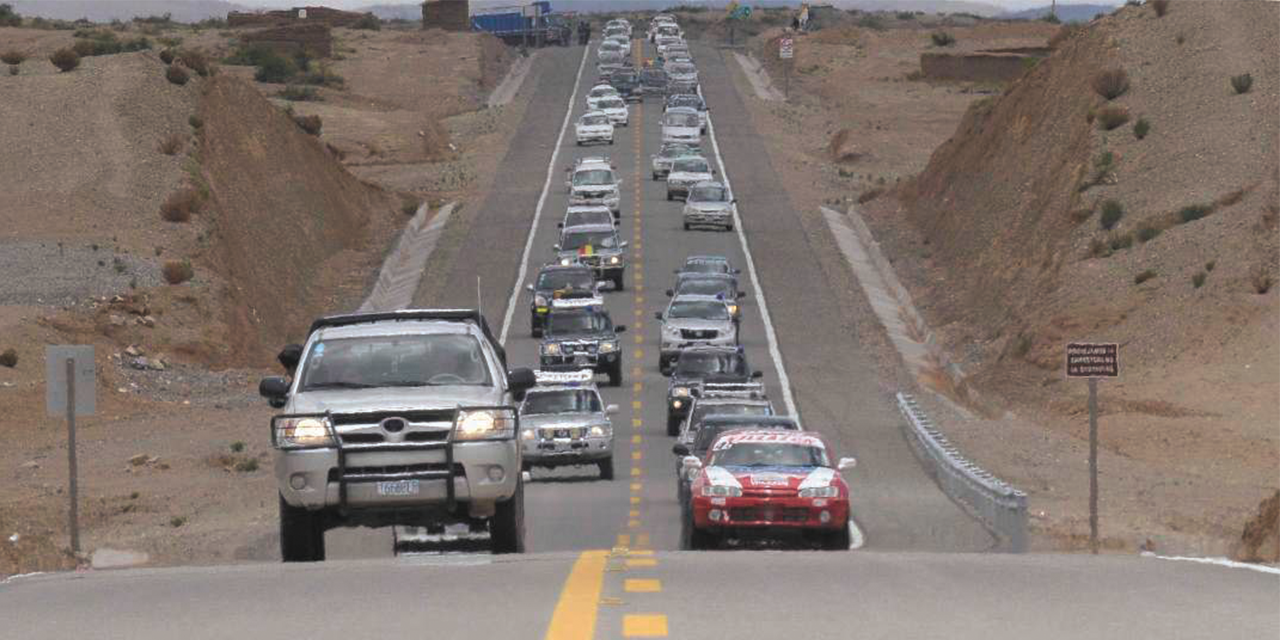 La carretera inicia su tramo en la frontera de Chile.