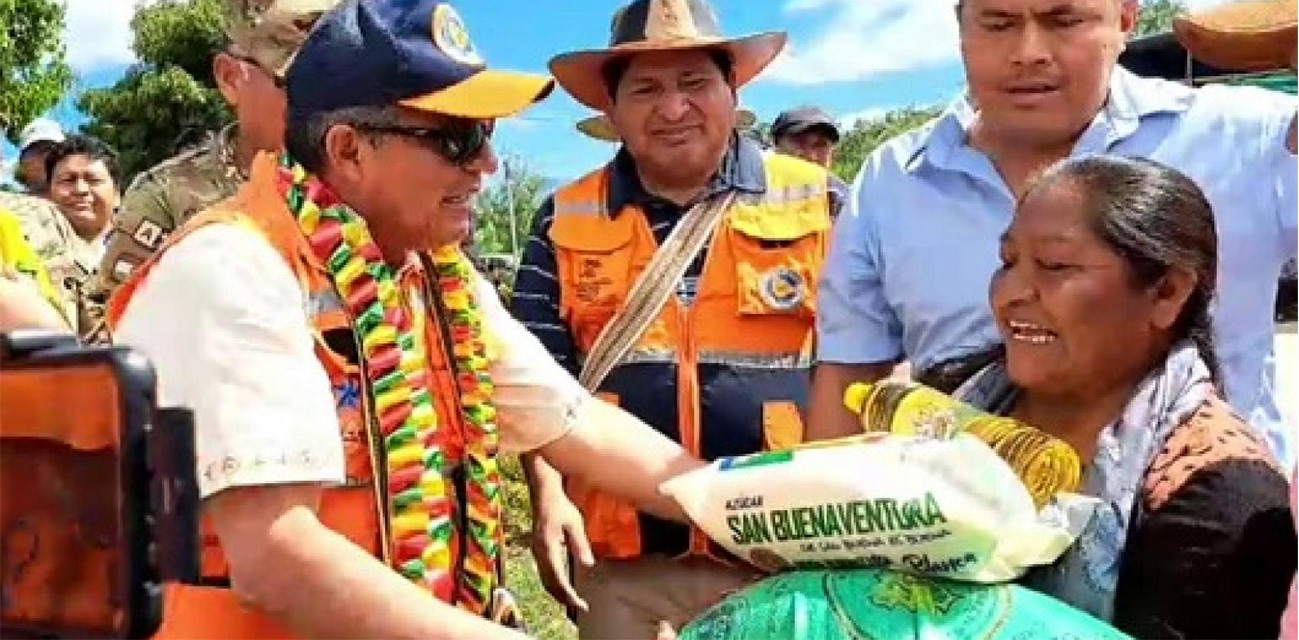 Gobierno entrega 54 toneladas de ayuda humanitaria a familias damnificadas por sequía en Charagua