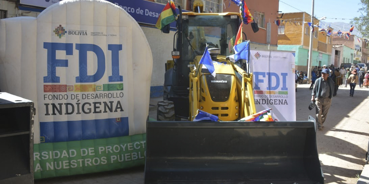 Parte de la maquinaria entregada para la producción agrícola. (Foto: MDRYT)