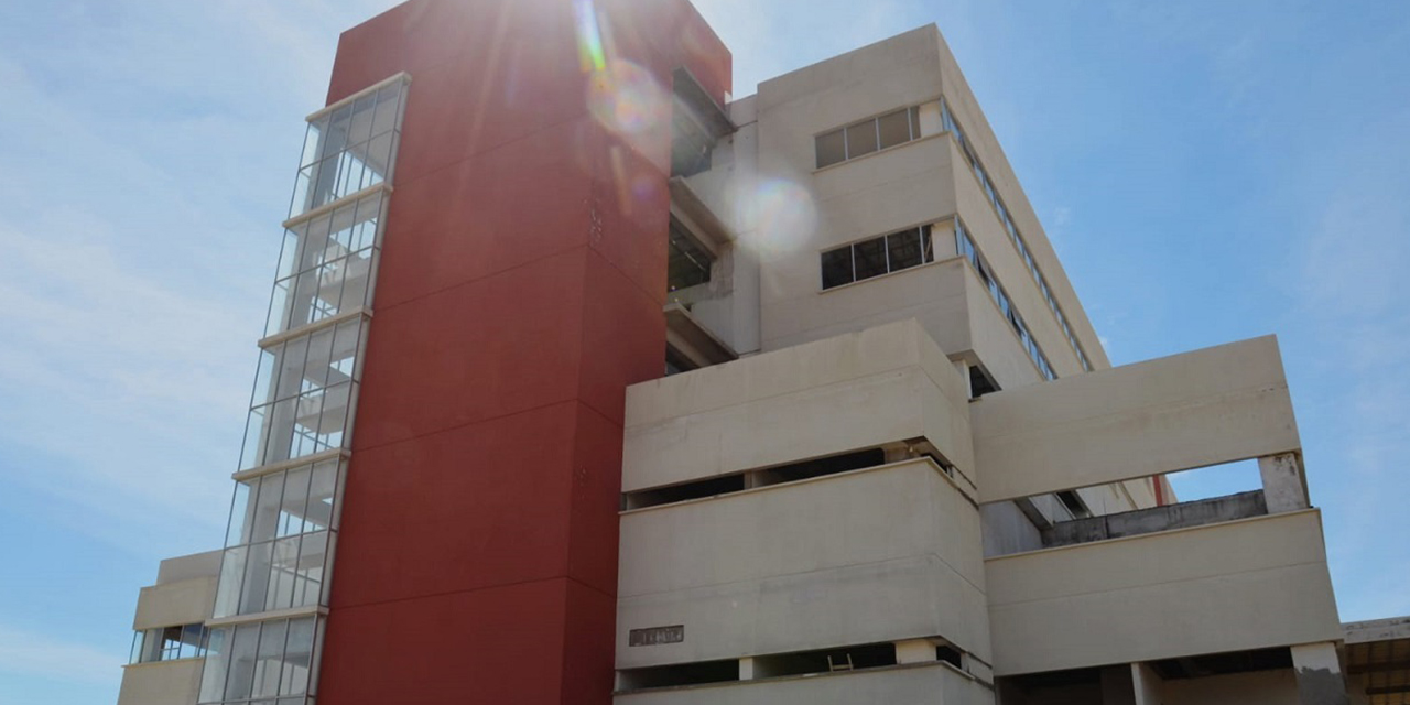 El hospital oncológico de Tarija se concluirá tras siete años.