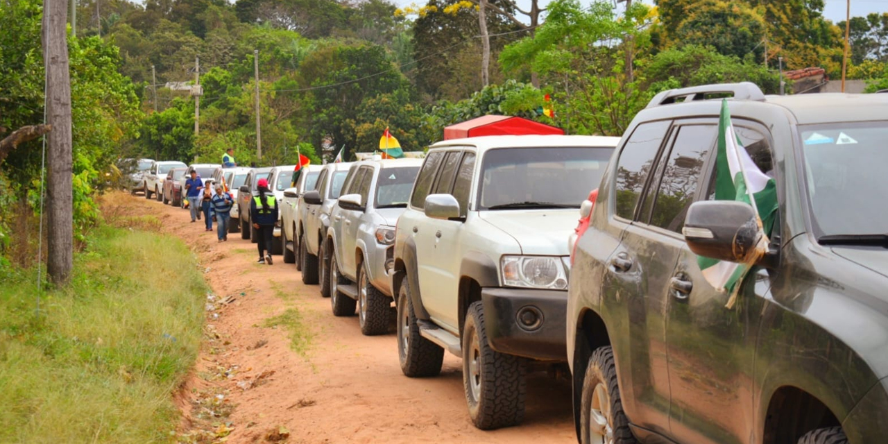 Caravana que recorrió la ruta Buena Vista-Las Cruces.