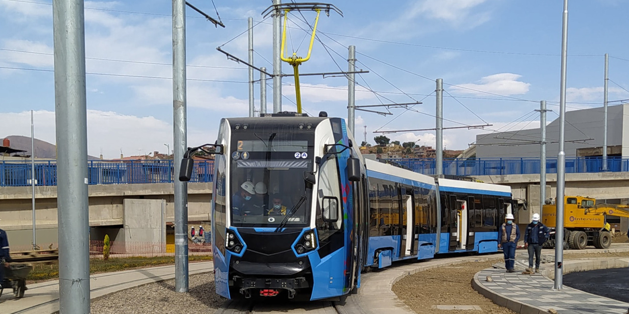 El Tren Metropolitano de Cochabamba. | Foto: Archivo UTF.