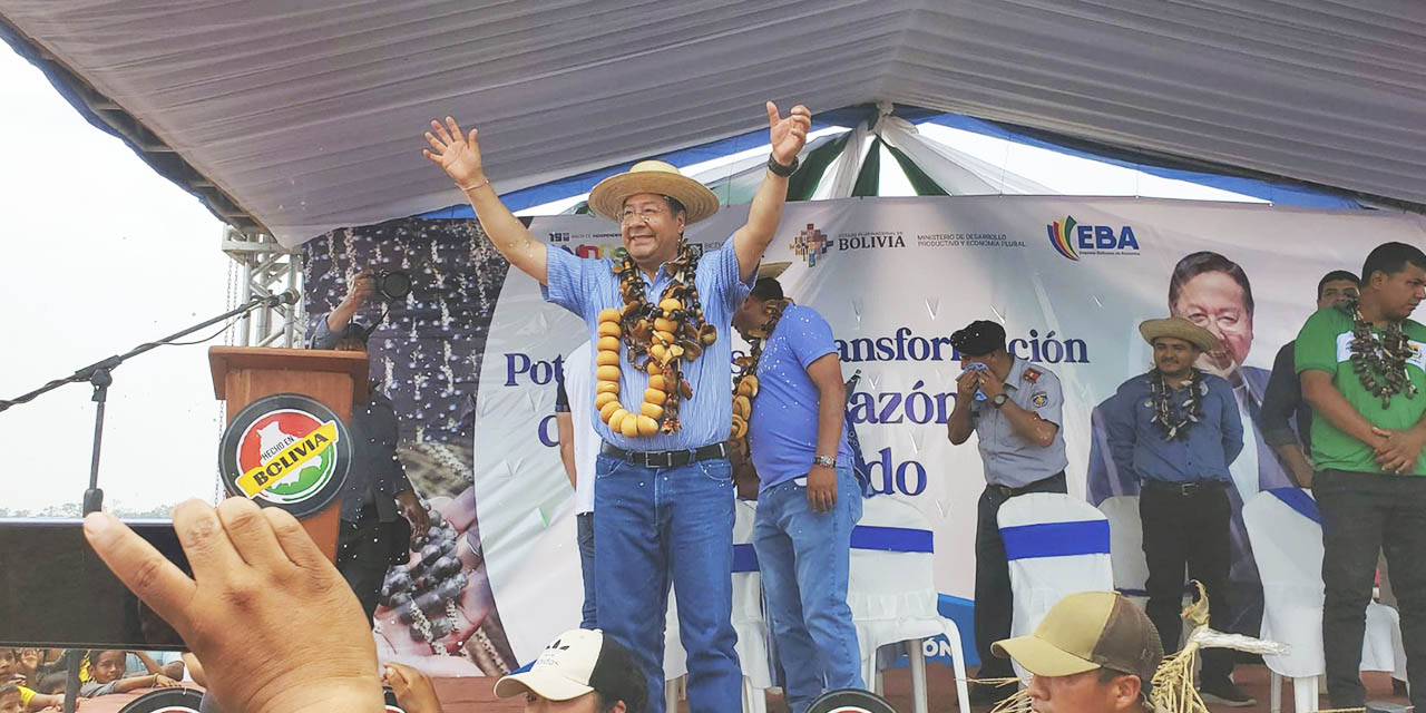 El presidente colocó la piedra fundamental para iniciar la obra en el municipio de Puerto Rico. | Foto: MDPyEP