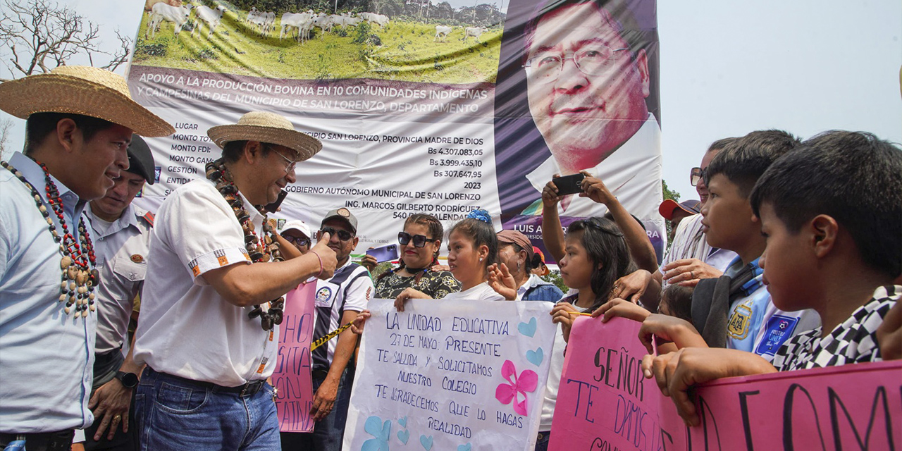 El presidente Luis Arce durante su visita al municipio de San Lorenzo, Pando. | Foto: Comunicación Presidencial